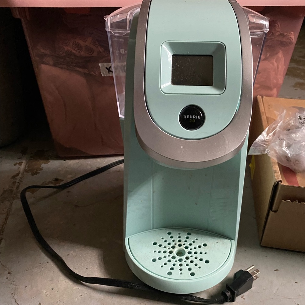 Keurig 2.0 eggshell blue